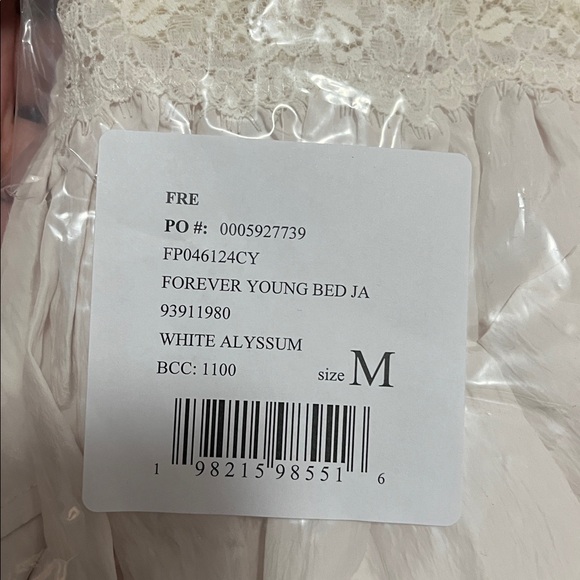 NWT FREE PEOPLE INTIMATELY Forever Young Bed Jacket | White Alyssum - Picture 11 of 16